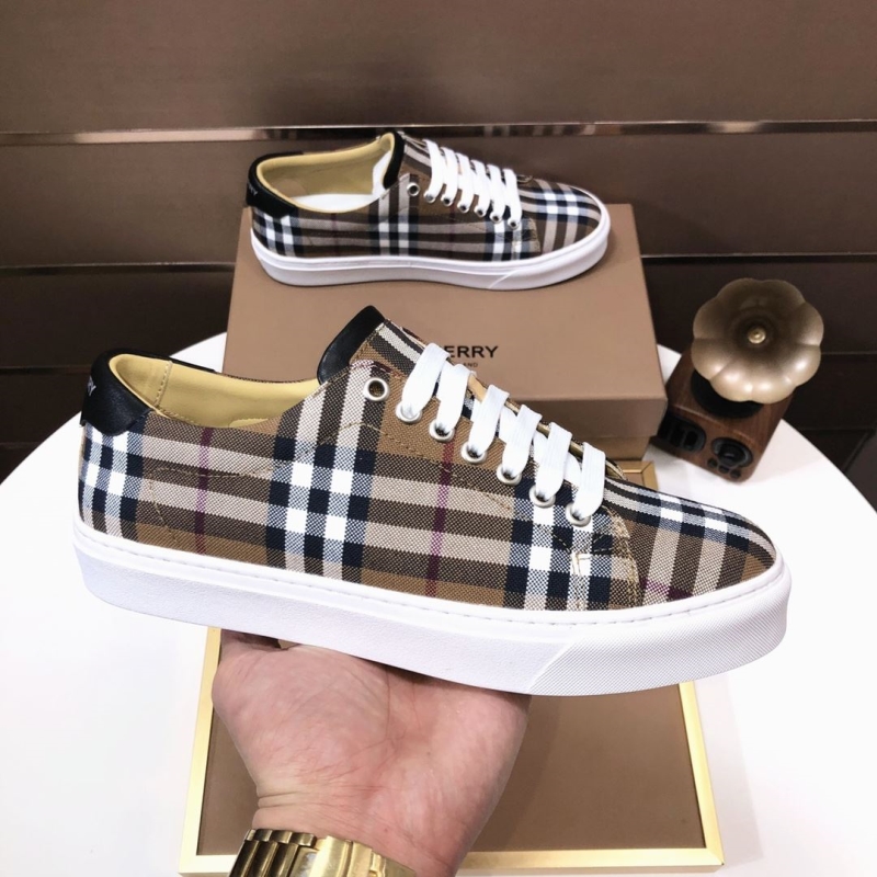 Burberry Sneakers